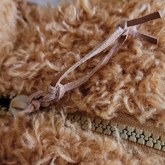 Universal Studios Despicable Me Tim Plush Backpack Minions Teddy Bear Fluffy - Picture 10 of 10